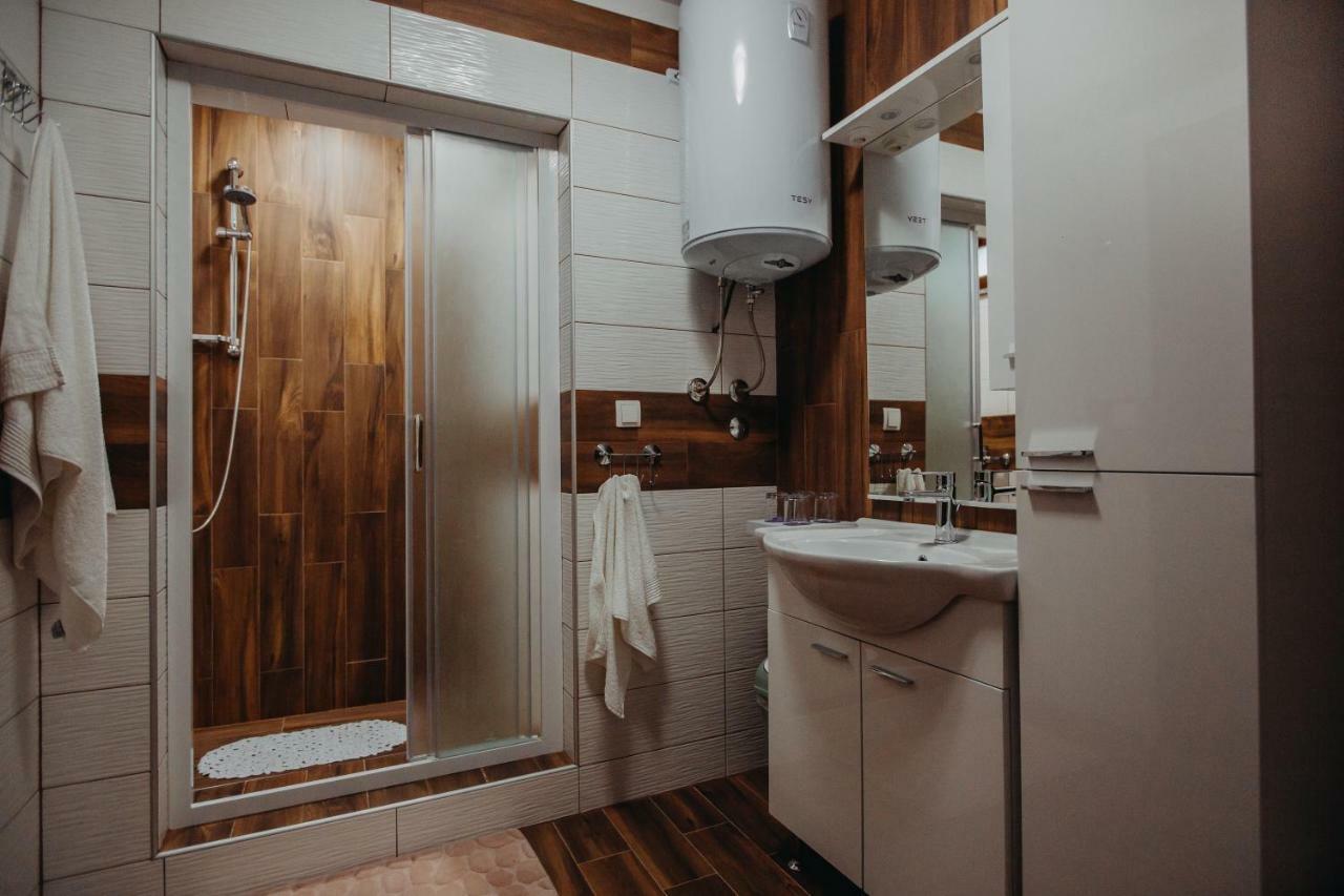 Apartman Vejama Josipdol Εξωτερικό φωτογραφία