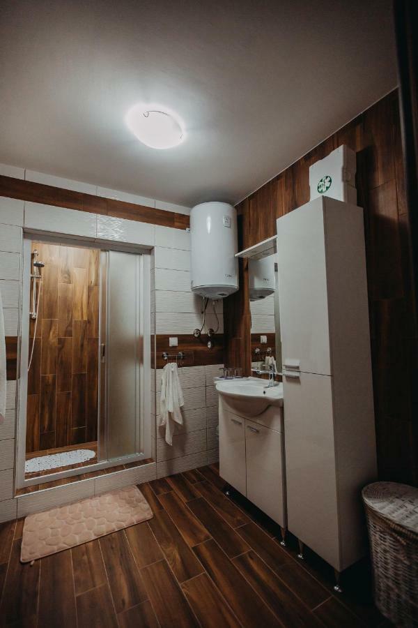 Apartman Vejama Josipdol Εξωτερικό φωτογραφία