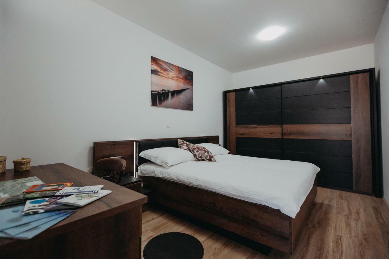 Apartman Vejama Josipdol Εξωτερικό φωτογραφία
