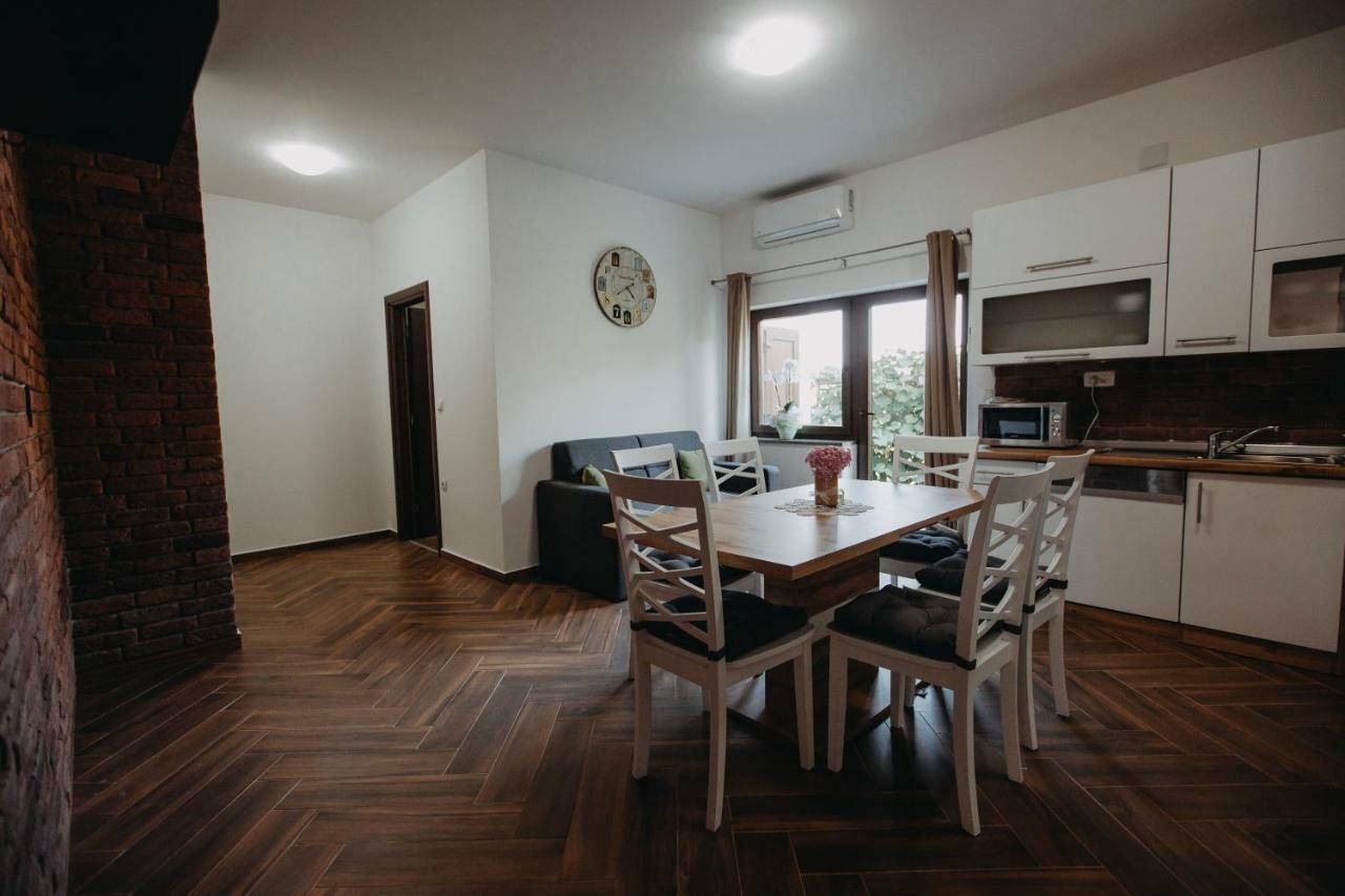 Apartman Vejama Josipdol Εξωτερικό φωτογραφία