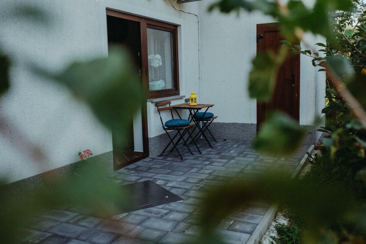 Apartman Vejama Josipdol Εξωτερικό φωτογραφία